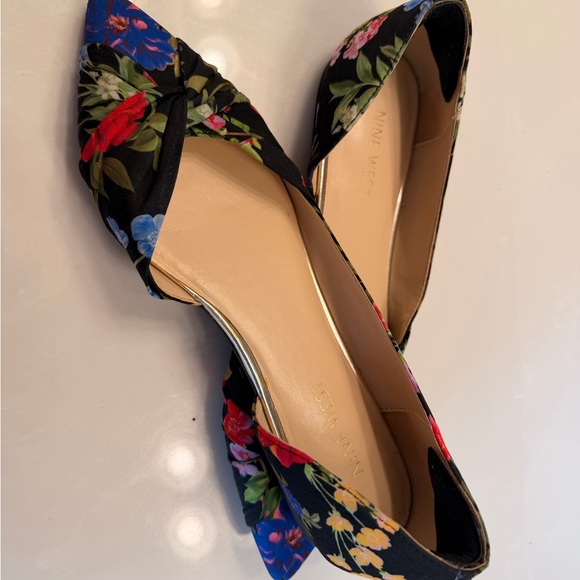 Nine West Floral Pointed Toe D’Orsay Flats Size 7.5 Black Multi - Picture 4 of 6